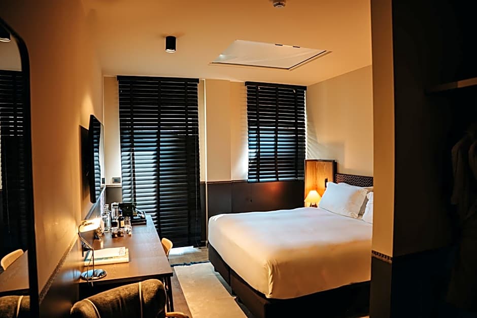 Aethos Milan