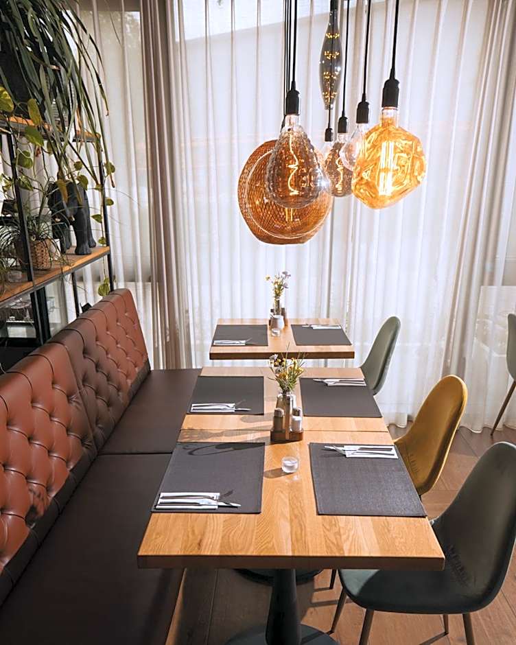 Hotel Poellners 20 min von München Hbf