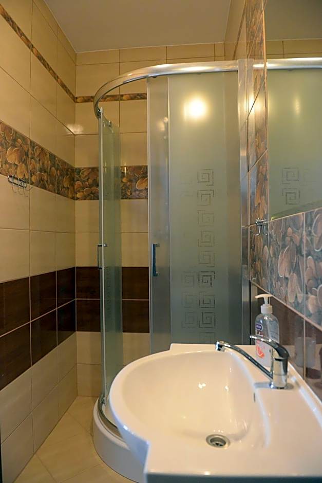 Hotelik Pod Lwami