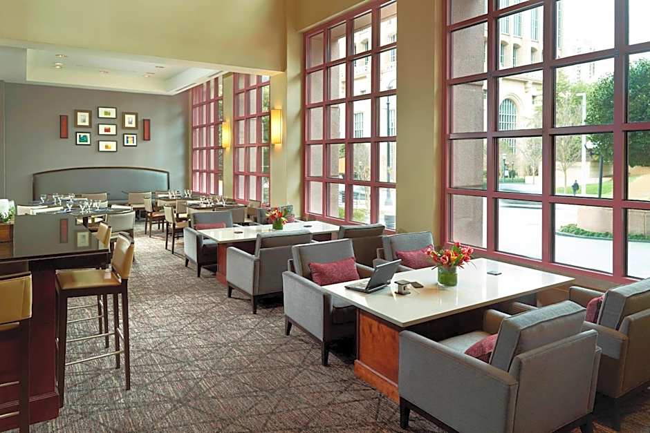 Atlanta Marriott Suites Midtown