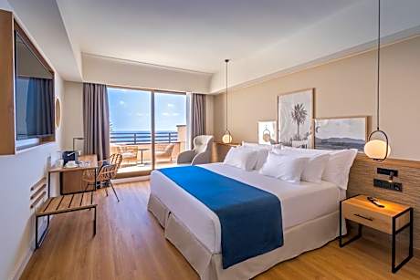 Deluxe Double Room with Sea View