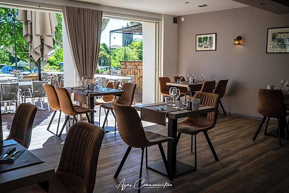 Logis du Champ De Mars