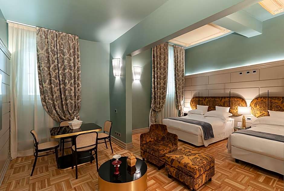 Hotel Number Nine