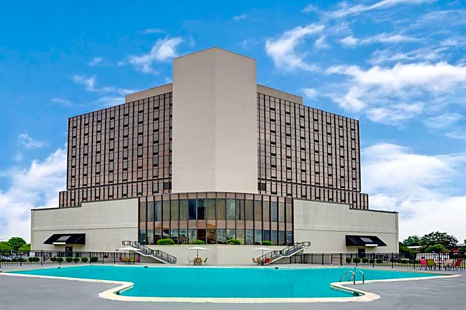 Wyndham Garden Norfolk Downtown