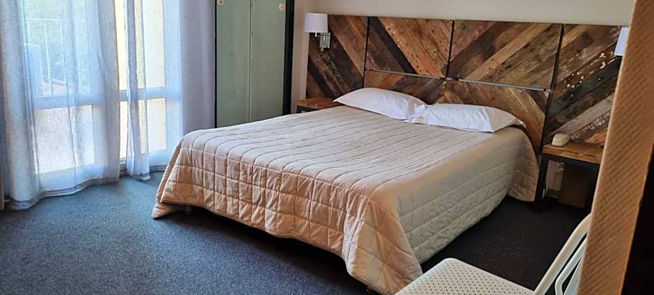 Hotel Restaurant Atrachjata Adonis Aleria