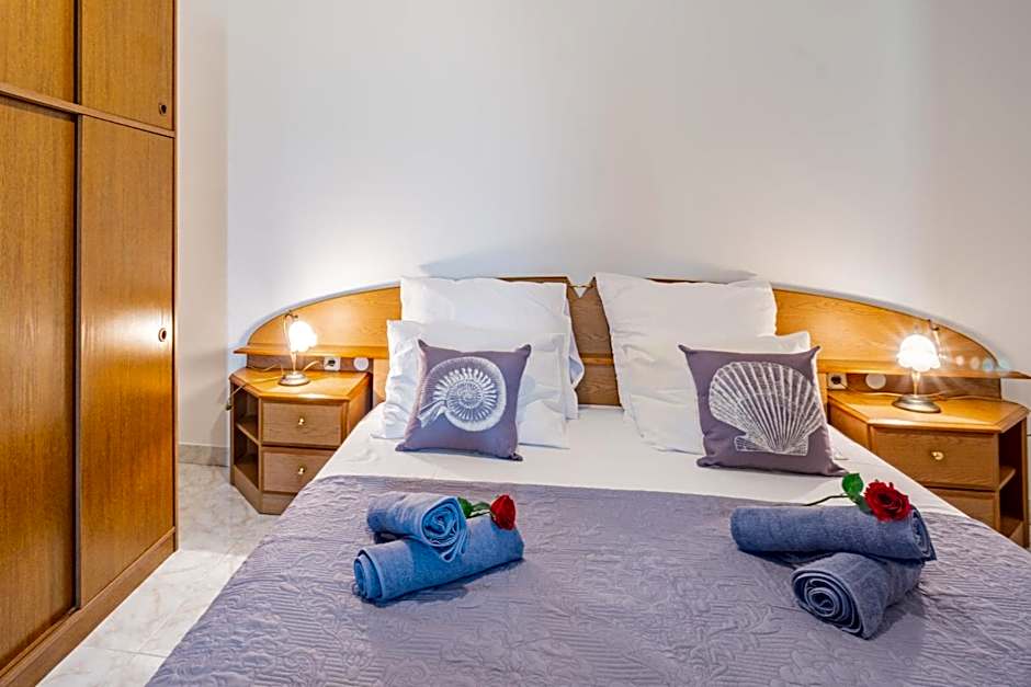 Mladen 2 with seaview