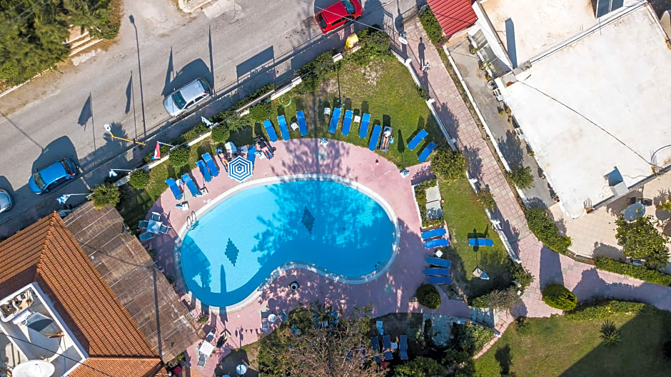 Lyristis Apartments Plus