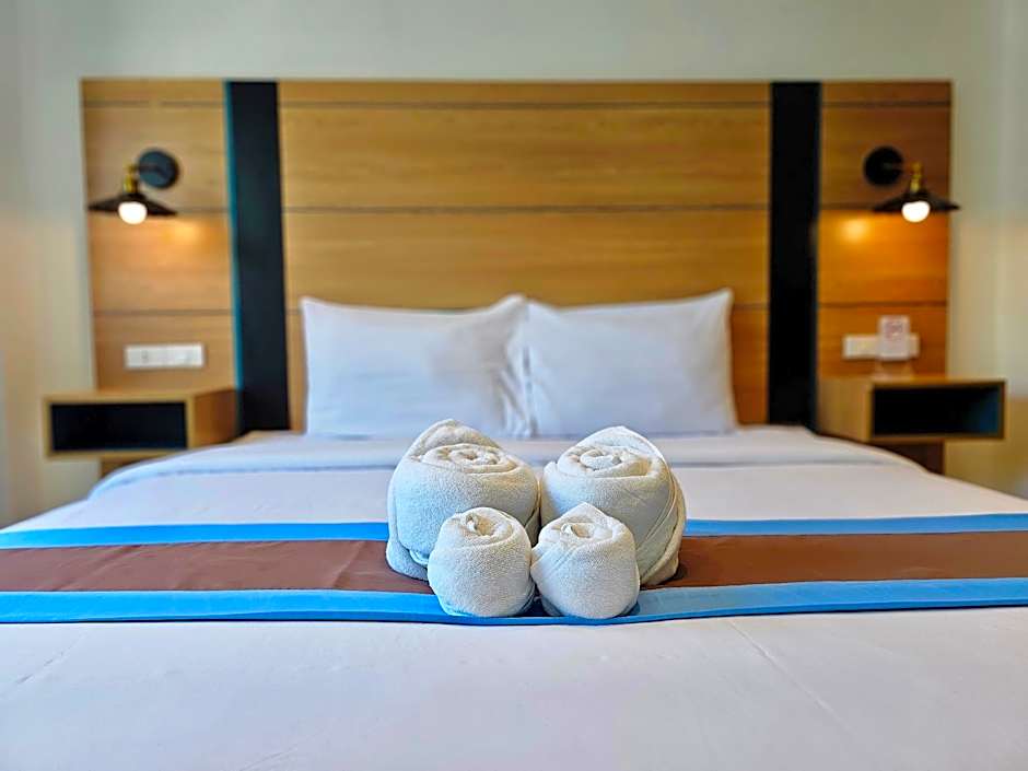 The Base InnNear BeachNear Night Market