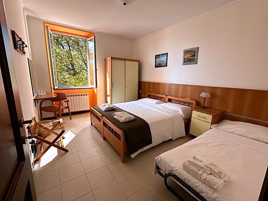 Hotel Montallegro