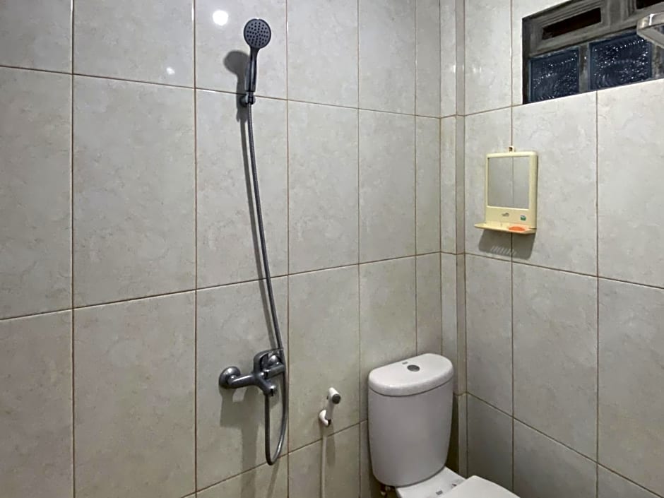 RedDoorz @ Sihole Paradise Inn Parbaba