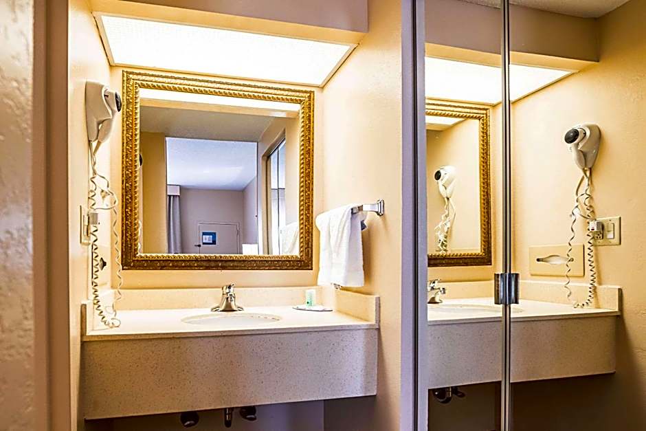 Quality Inn Dillon