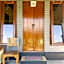 Black Lava Hostel and Lodge