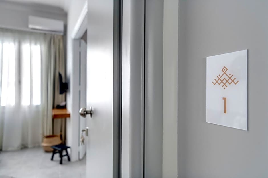 Nomadic Cozy Rooms