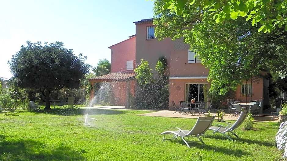 Le Clos Des Vignes