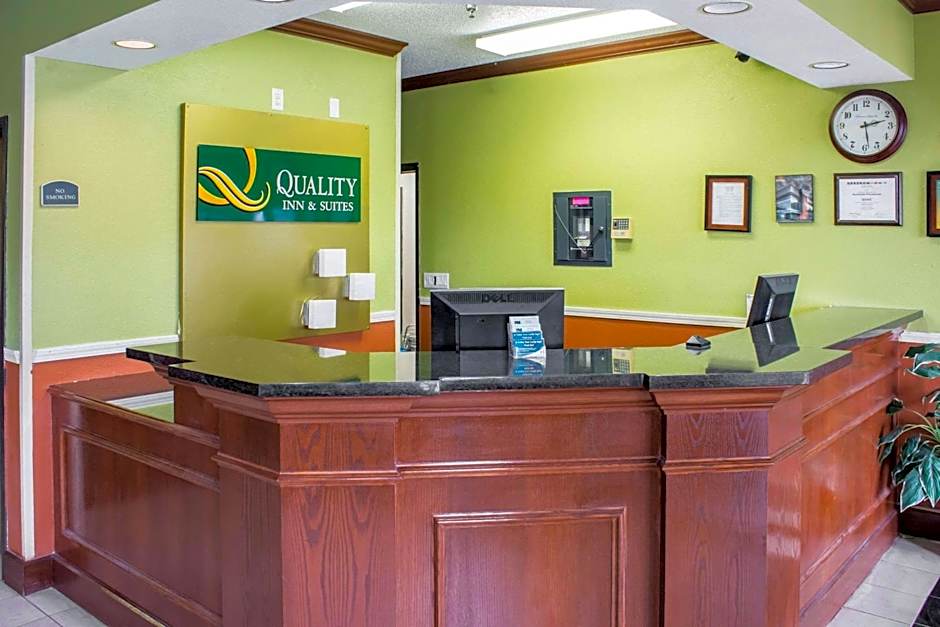 Quality Inn & Suites Sioux City Southeast