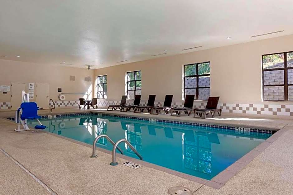 Comfort Inn & Suites Hot Springs Midtown