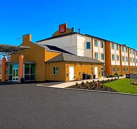Econo Lodge Menomonie