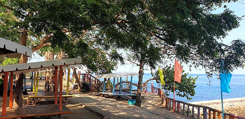 Mactan Newtown Condo with Garden and Ocean View 8NEWTOWN BLVD