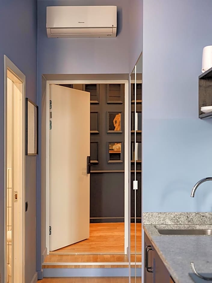 MIRO Rooms Center - quiet chic, self check-in