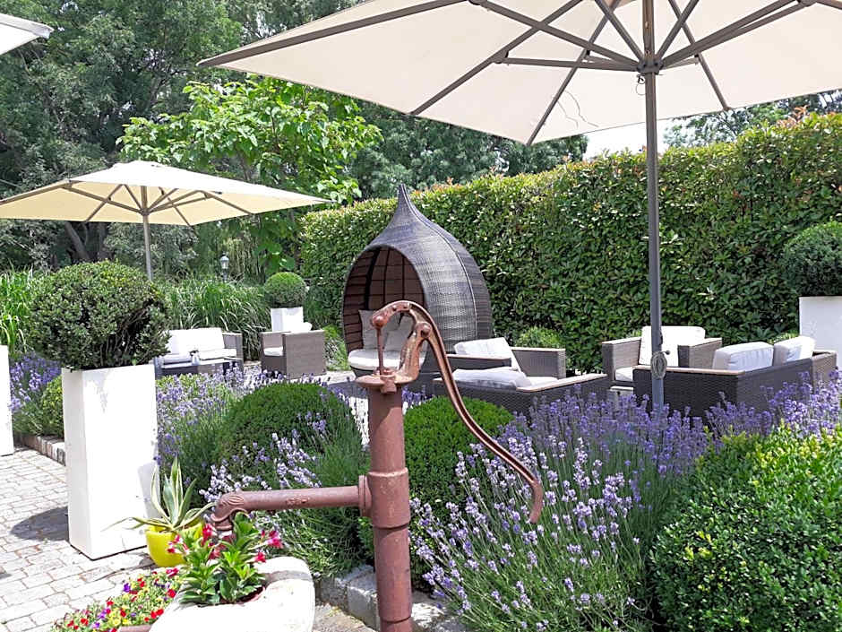 BIRKENHOF GOLS - B & B - Wohlfühl Hotel mit Wochenend-Restaurant