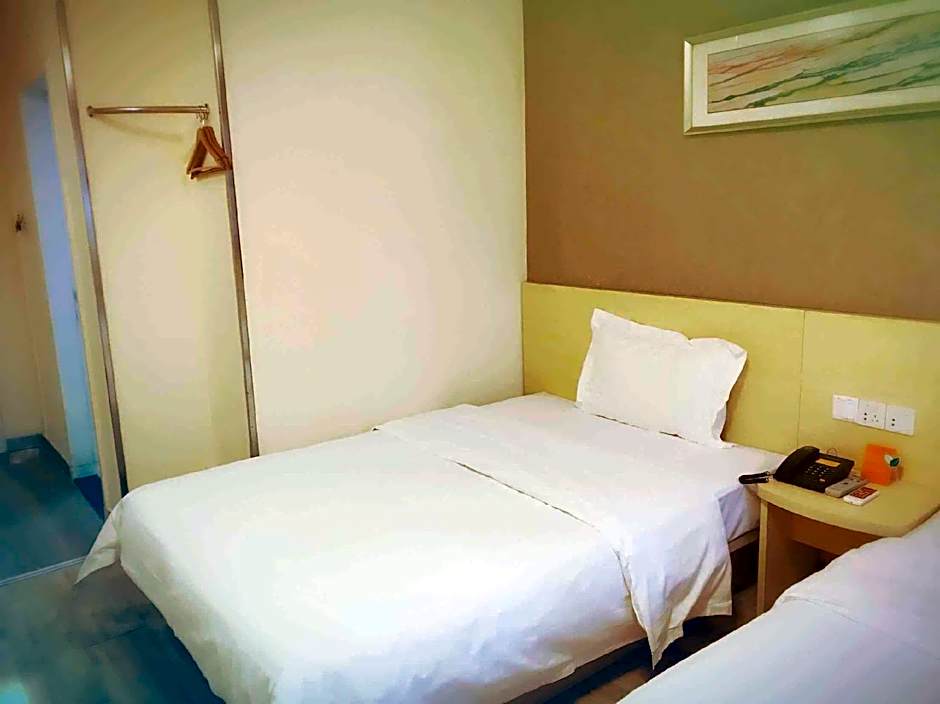 7Days Inn Wuhan Wuda Guangbudun Subway Station