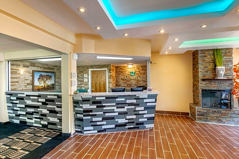 Quality Inn Rawlins I-80