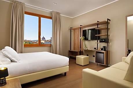 Deluxe Family Room with View