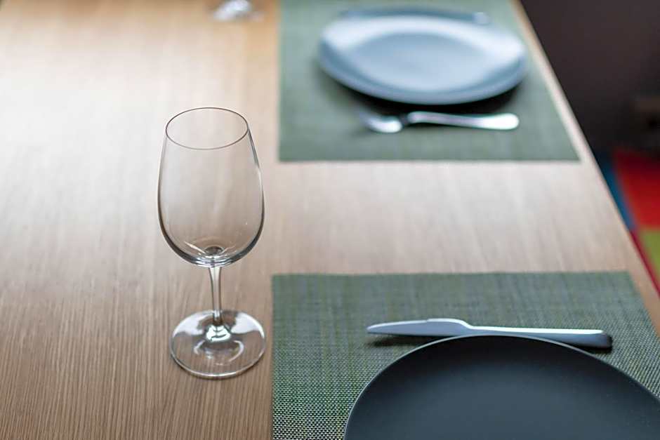 12 Keys Athens Apartments