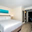 Holiday Inn Express & Suites Nassau By IHG