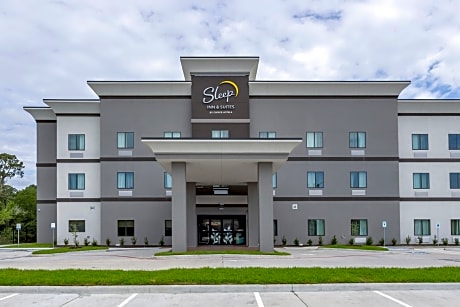 Sleep Inn & Suites