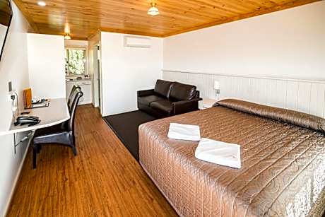 Queen Room with Sofa Bed