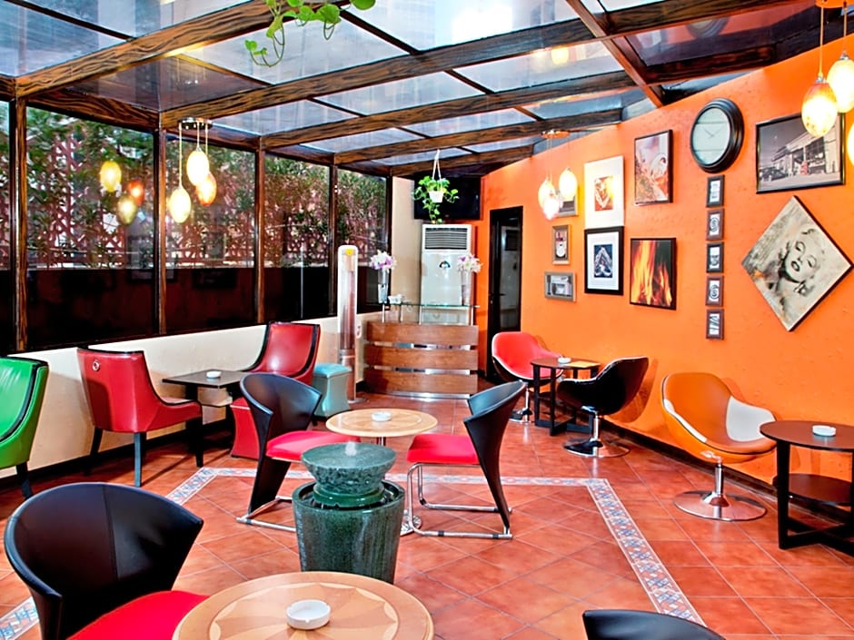 Inn & Go Kuwait Plaza