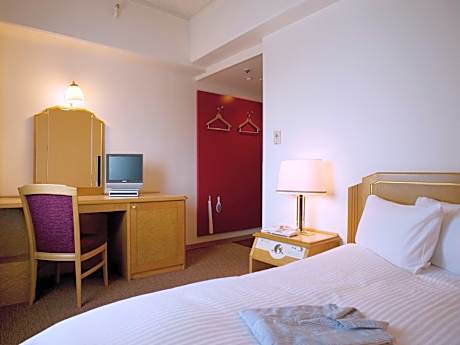Style Single Room - Non-Smoking - Main Building