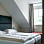 eee Hotel Perg