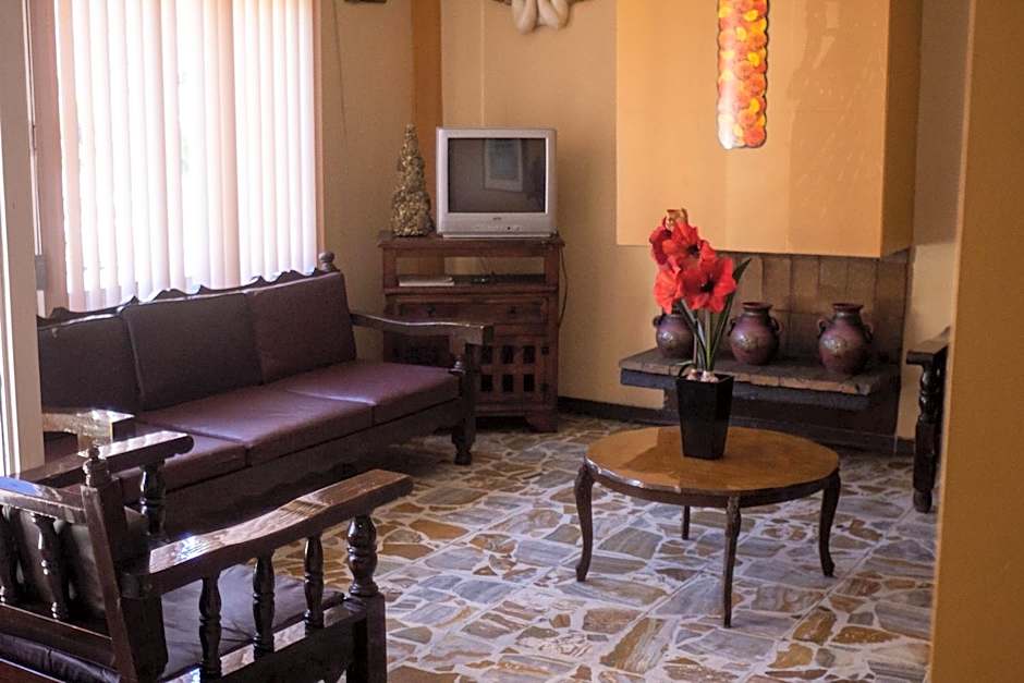 OYO Hotel Colon