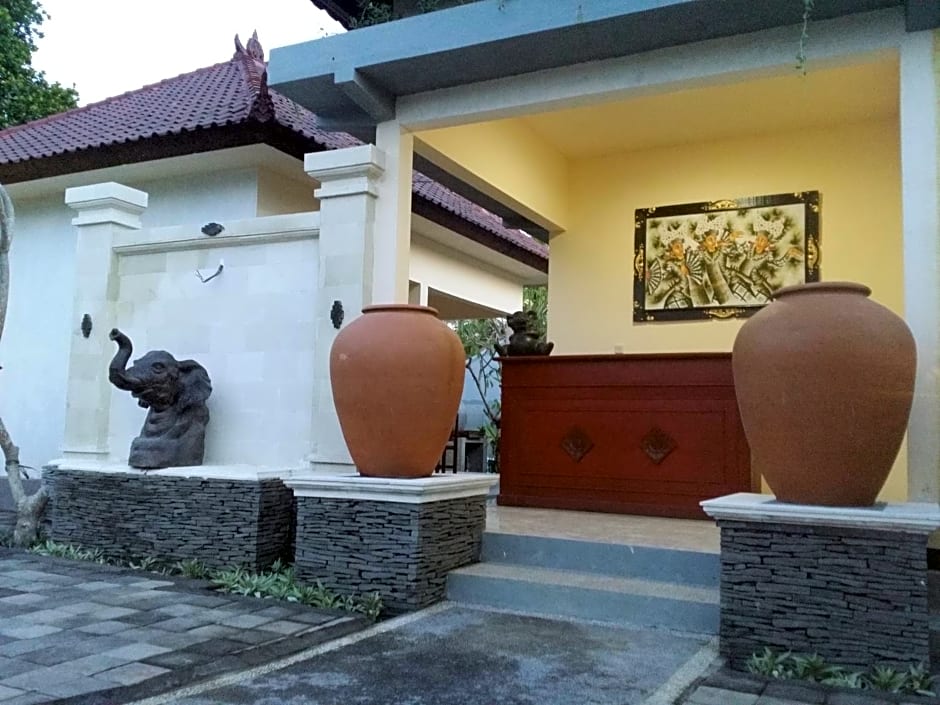 Palm Bamboo Hotel