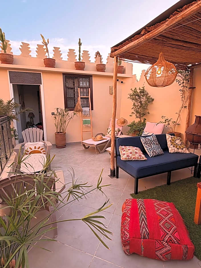 Magnifique Riad Julilu Privatise au coeur de la Medina 11P