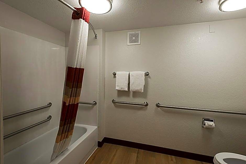 Red Oak Inn Detroit Metro Airport - Belleville