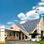 Mid Towne Inn & Suites