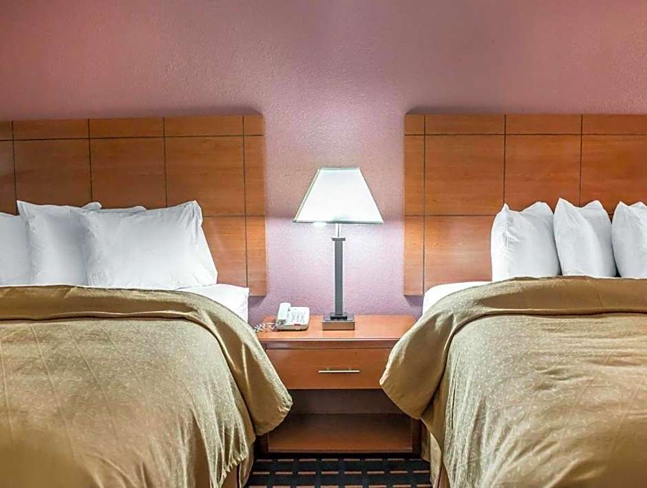 Quality Inn Marianna