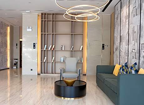 City Comfort Inn Hechi Luocheng Chenglong Lake Park