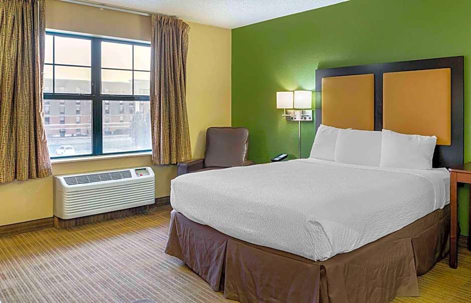 Extended Stay America Suites - Columbus - NE - I-270