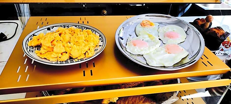 Saint George Boutique Rooms