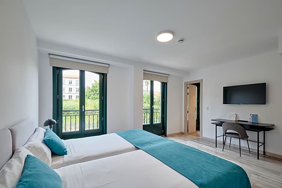 Pombal Rooms Santiago