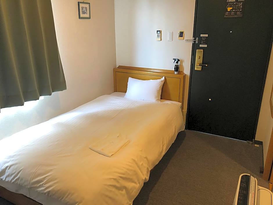 HOTEL LiVEMAX  BUDGET NAHA MATSUYAMA