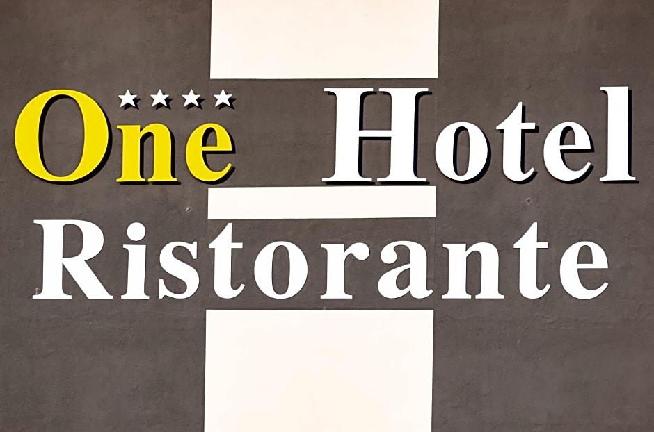One Hotel & Restaurant