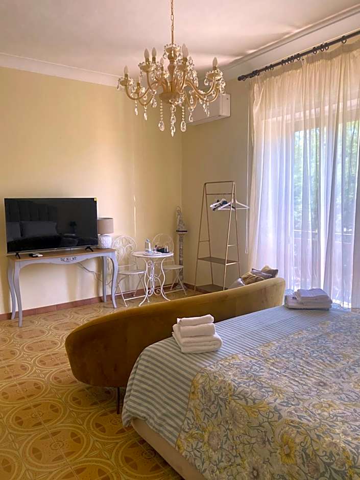 Villa Favorita Suites