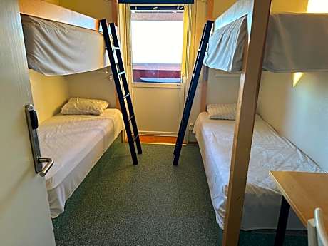 Quadruple Room with Sea View