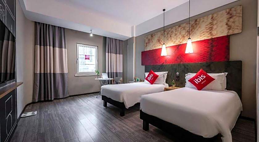 Ibis Xiamen Railway Station Hotel