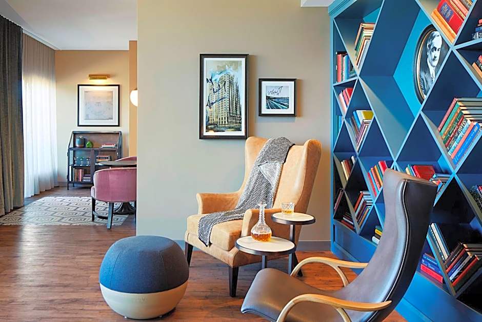 Hotel Zachary, Chicago, a Tribute Portfolio Hotel